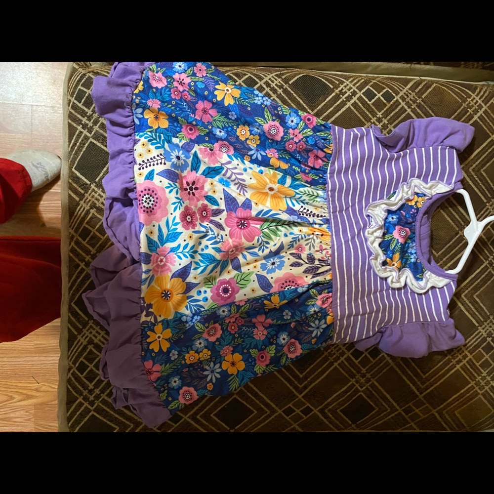 Purple floral set
